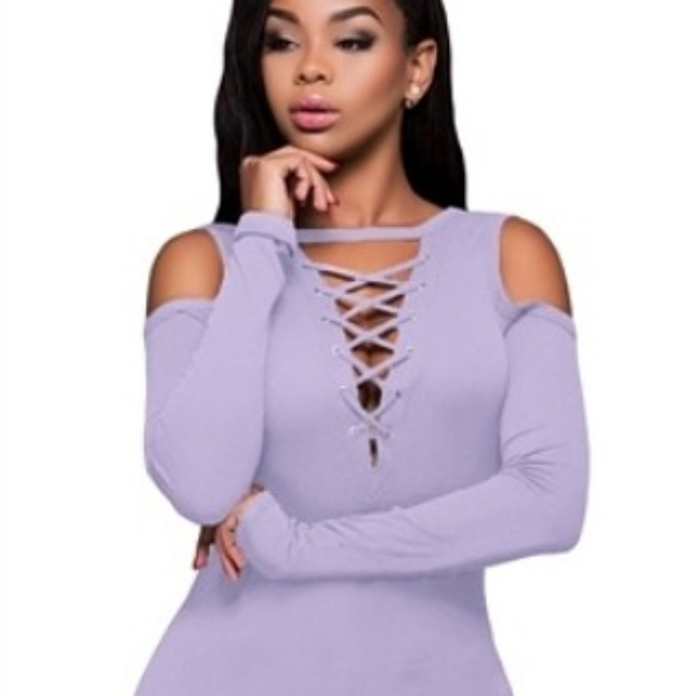 LAVENDER LONG SLEEVE CUT-OUT SHOULDER TOP